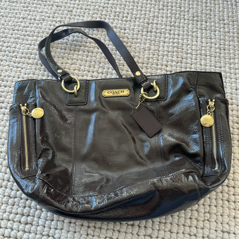 Authentic Coach Leather Patent Gallery Brown Tote Purse #20431